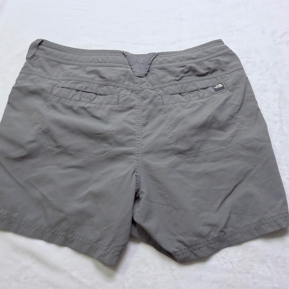 The North Face Shorts Hiking Cargo Gray Embroidered Logo Size 4 - Picture 2 of 9
